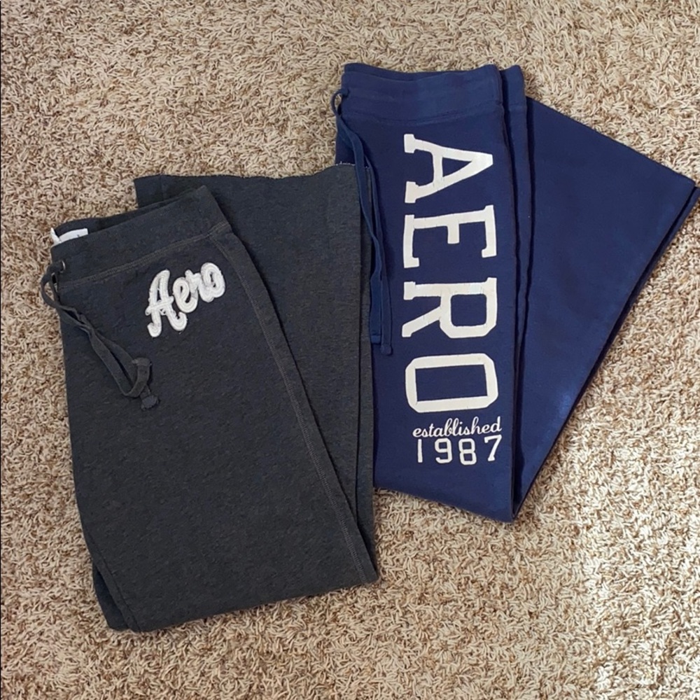 SET OF 2 AEROPOSTALE SWEATS